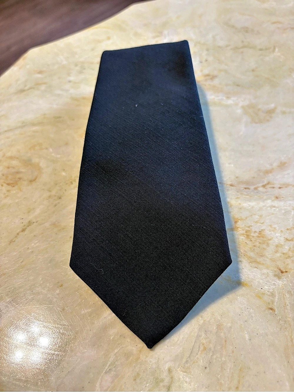 Massimo Men's Black Tie Herringbone